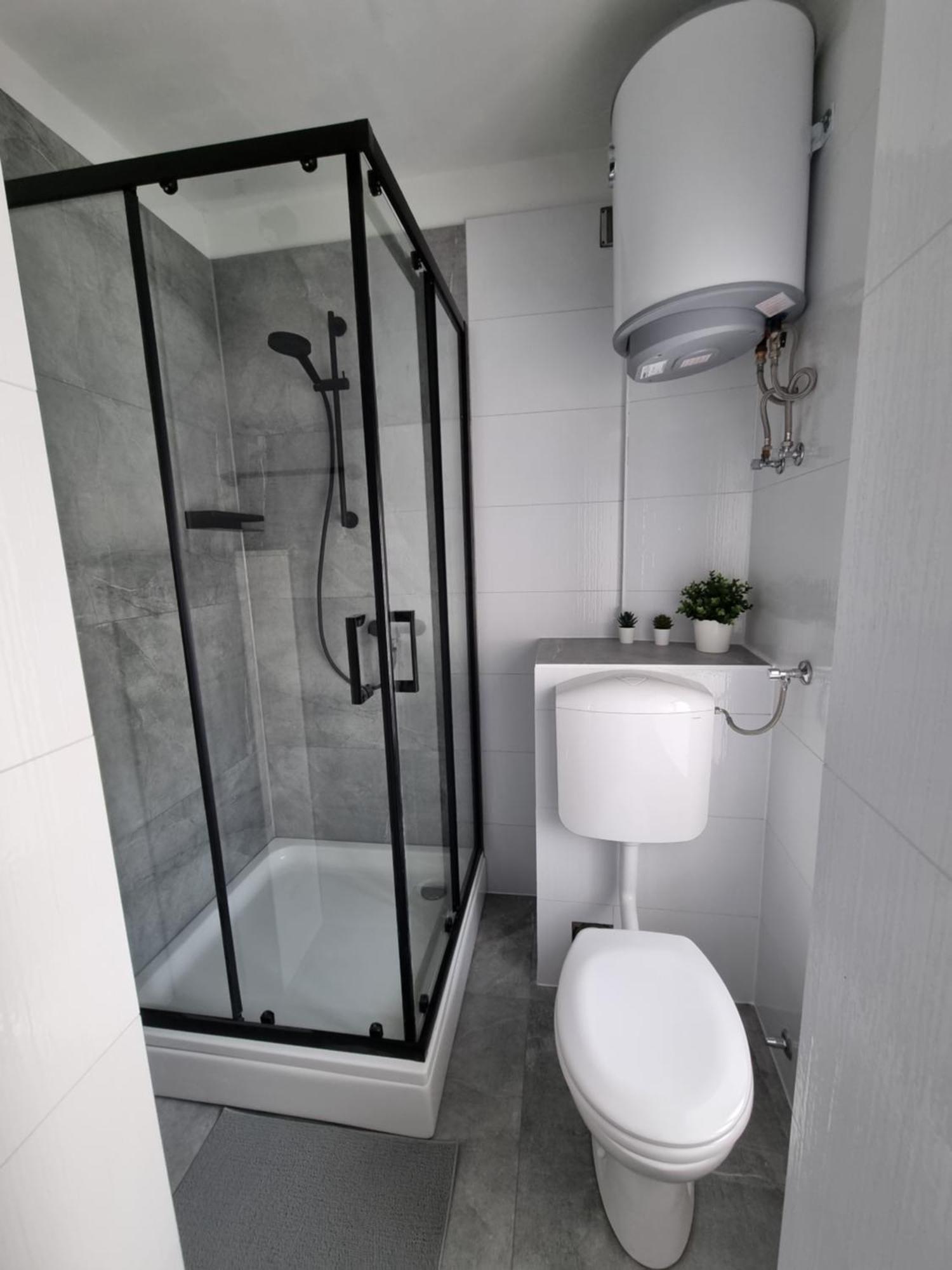 Apartments And Room Vela 센 외부 사진